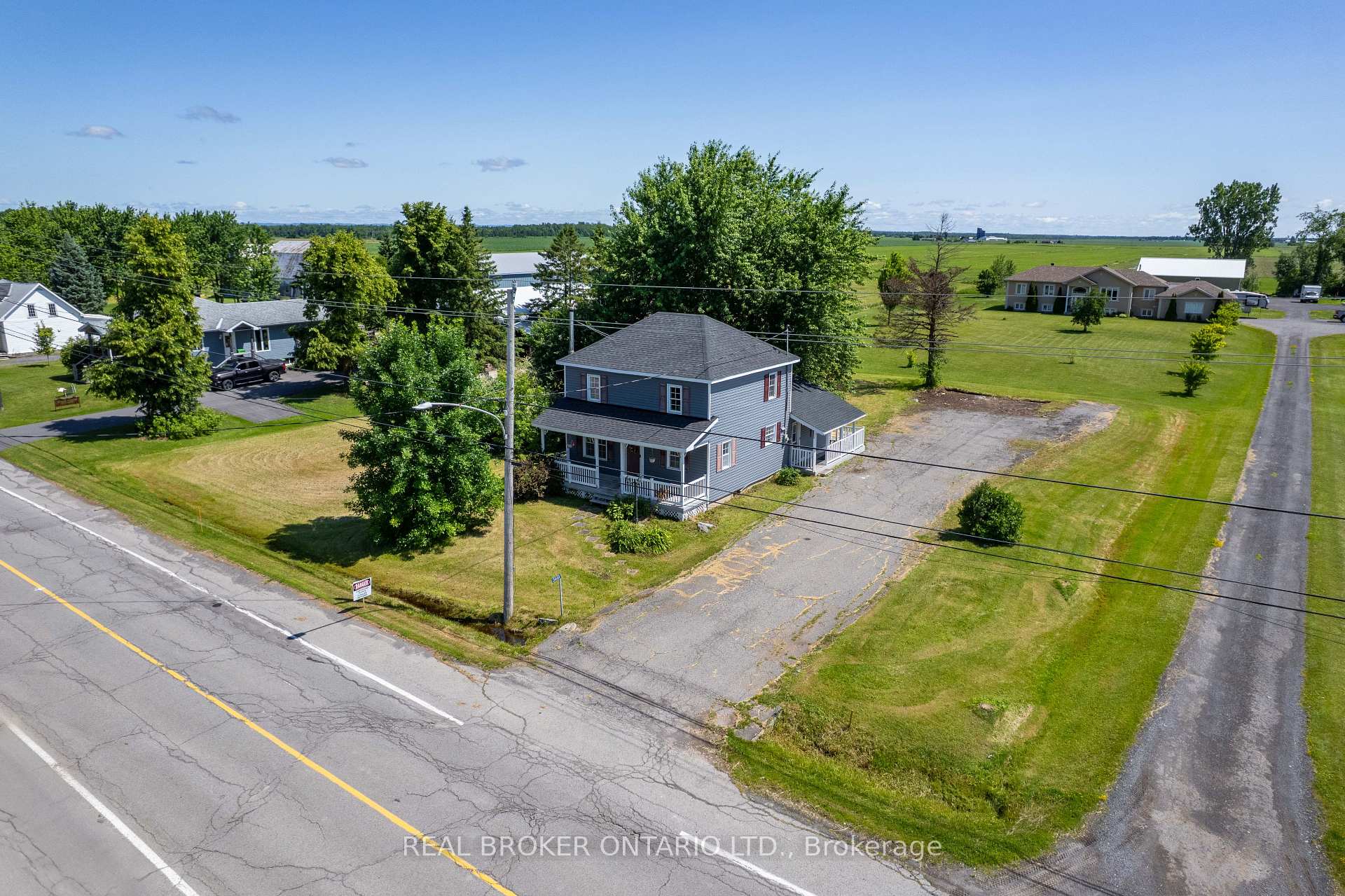 Photo 35 of 3449 Sarsfield Road, Ottawa, Cumberland West — HOMEH