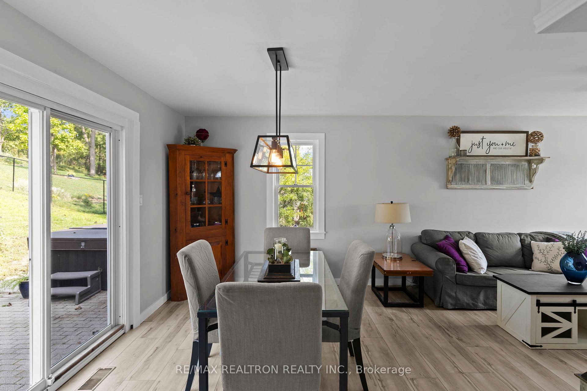 Photo 14 of 370 Arthur Street, Orillia — HOMEH
