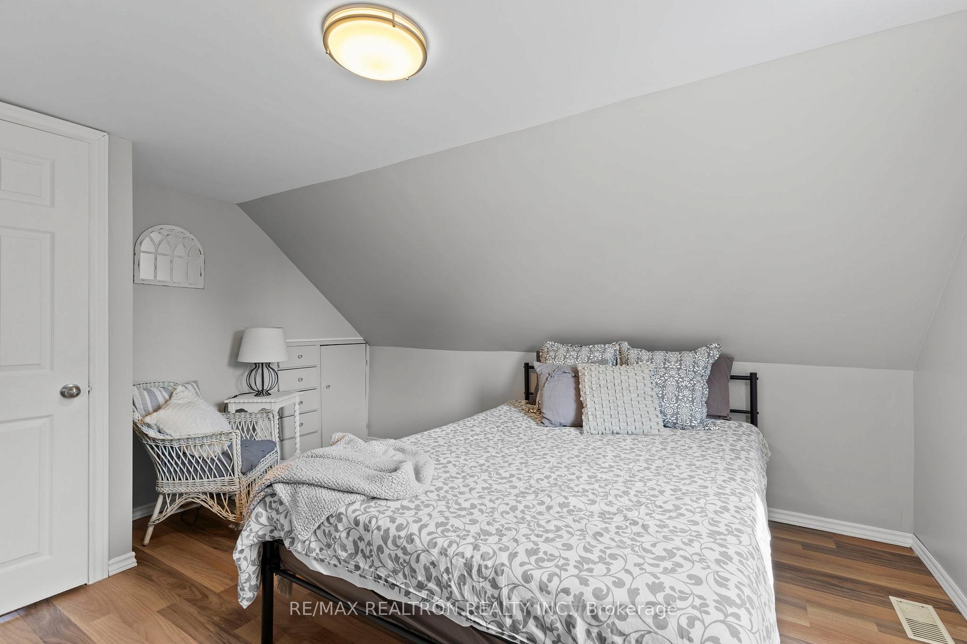 Photo 28 of 370 Arthur Street, Orillia — HOMEH