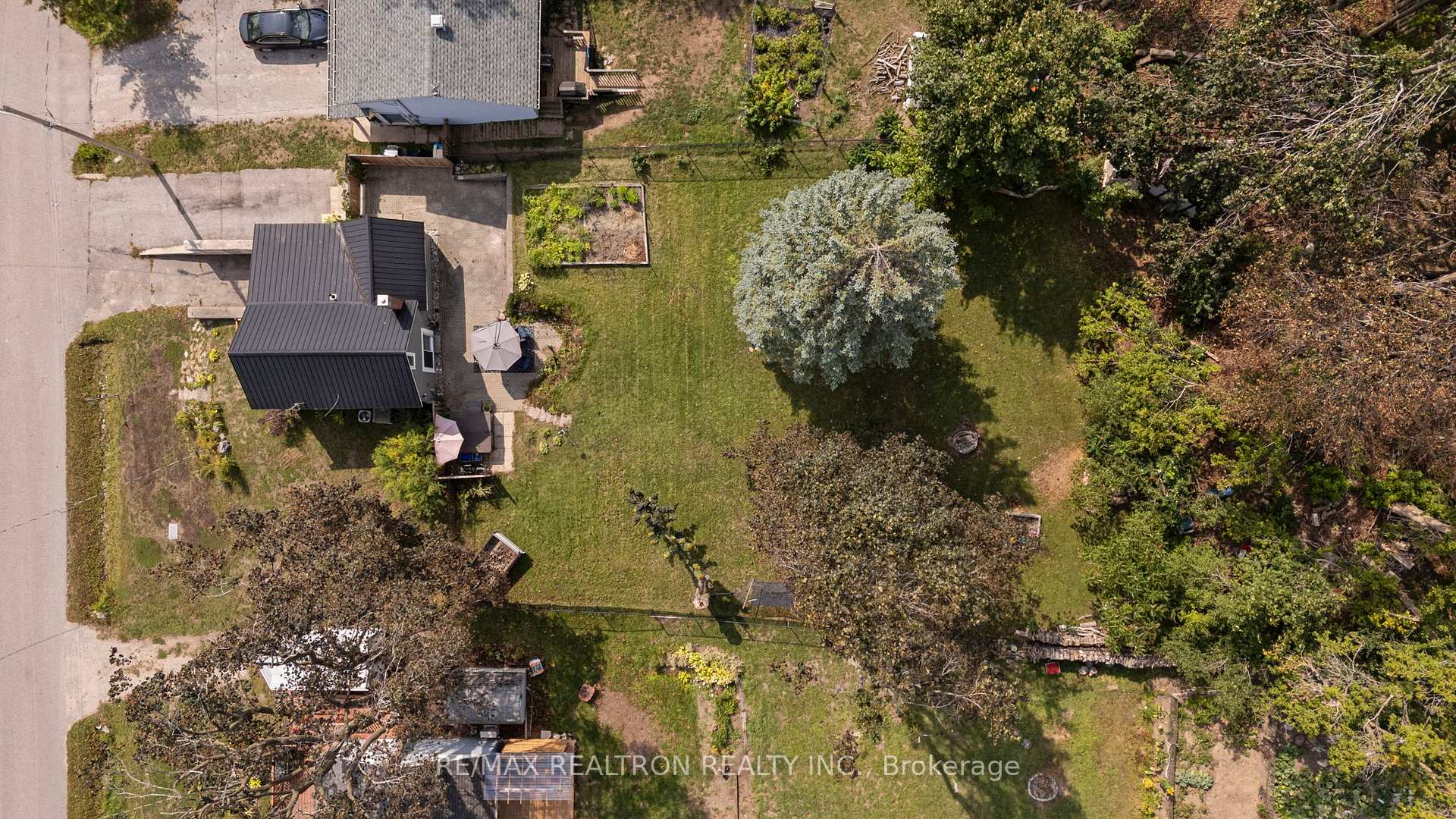 Photo 37 of 370 Arthur Street, Orillia — HOMEH