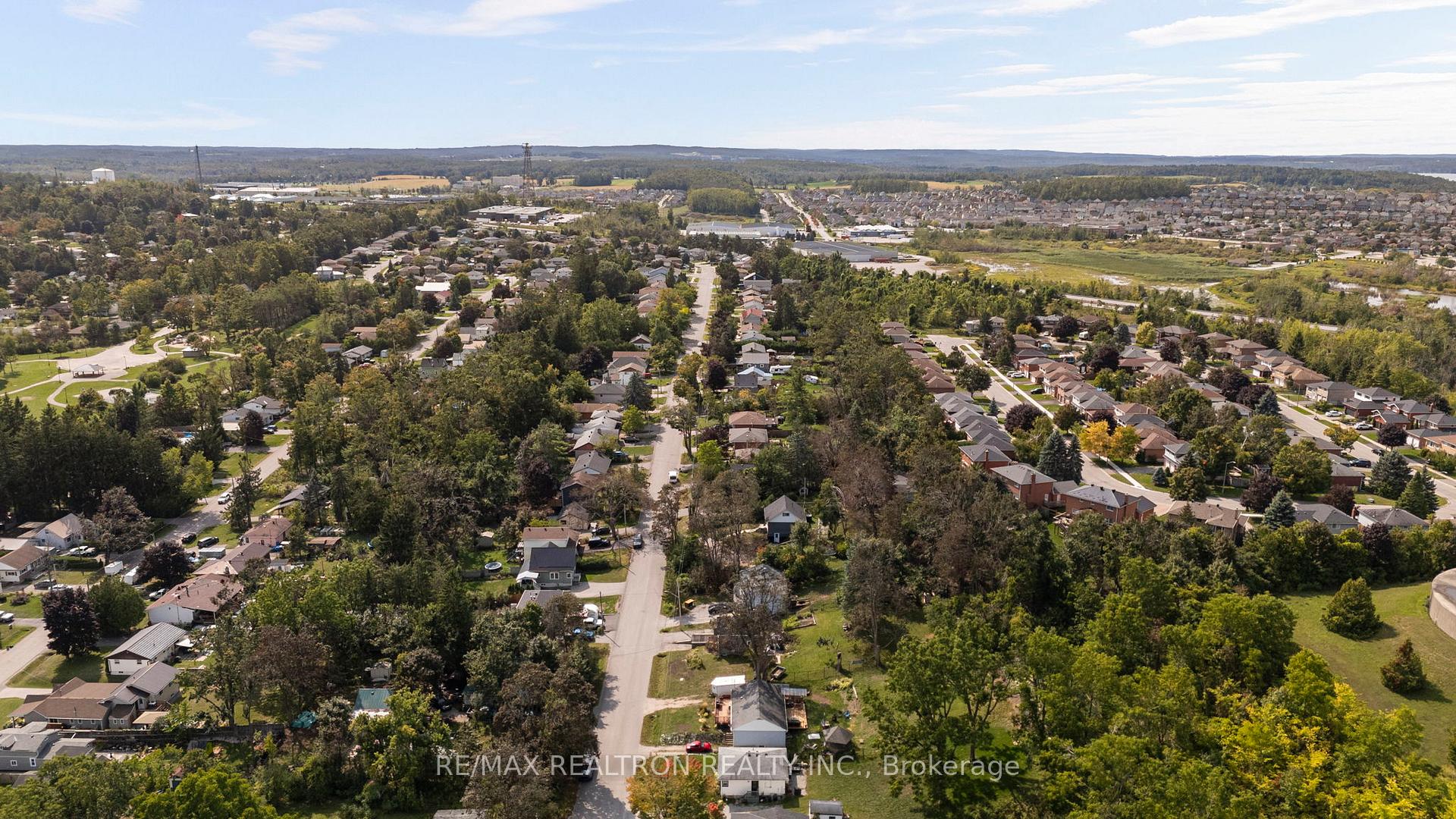 Photo 42 of 370 Arthur Street, Orillia — HOMEH
