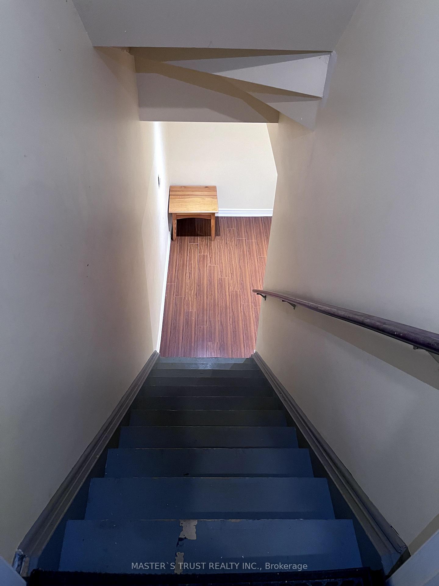 Photo 2 of 152 Swan Park Road, Markham, Greensborough — HOMEH