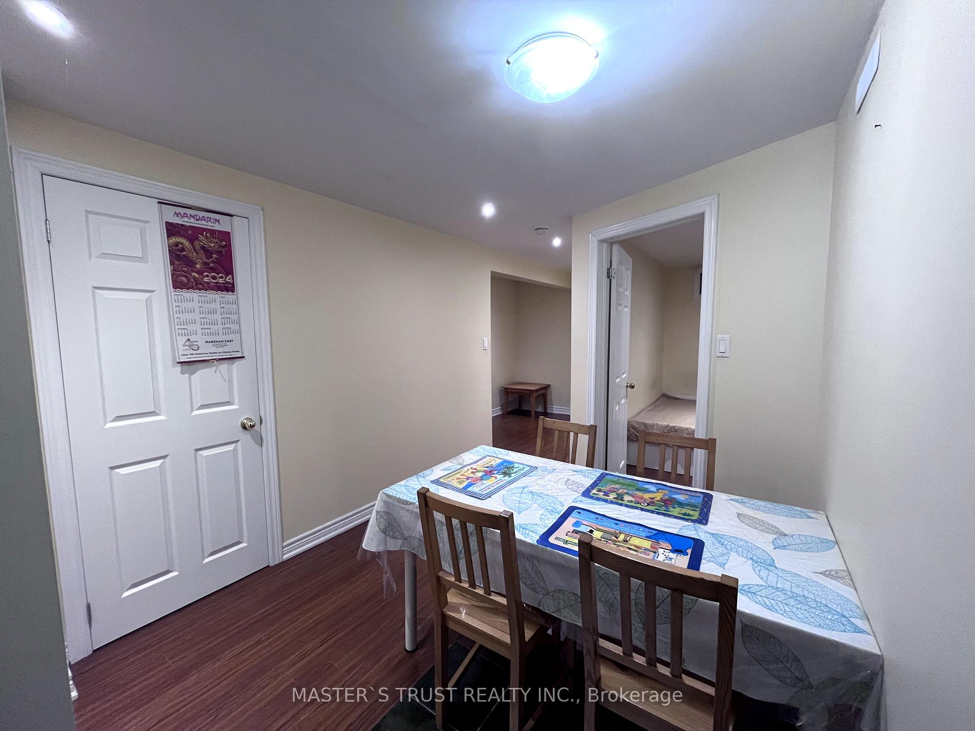 Photo 3 of 152 Swan Park Road, Markham, Greensborough — HOMEH