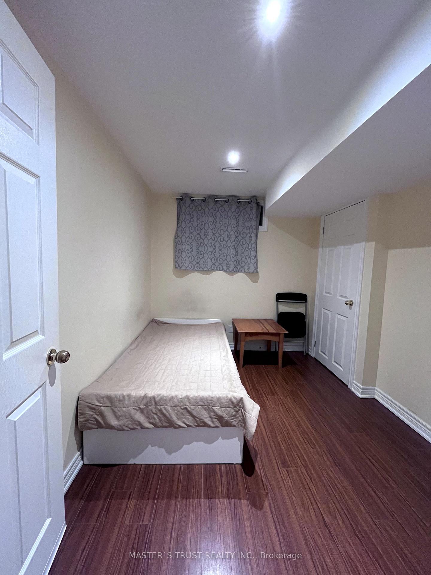 Photo 9 of 152 Swan Park Road, Markham, Greensborough — HOMEH