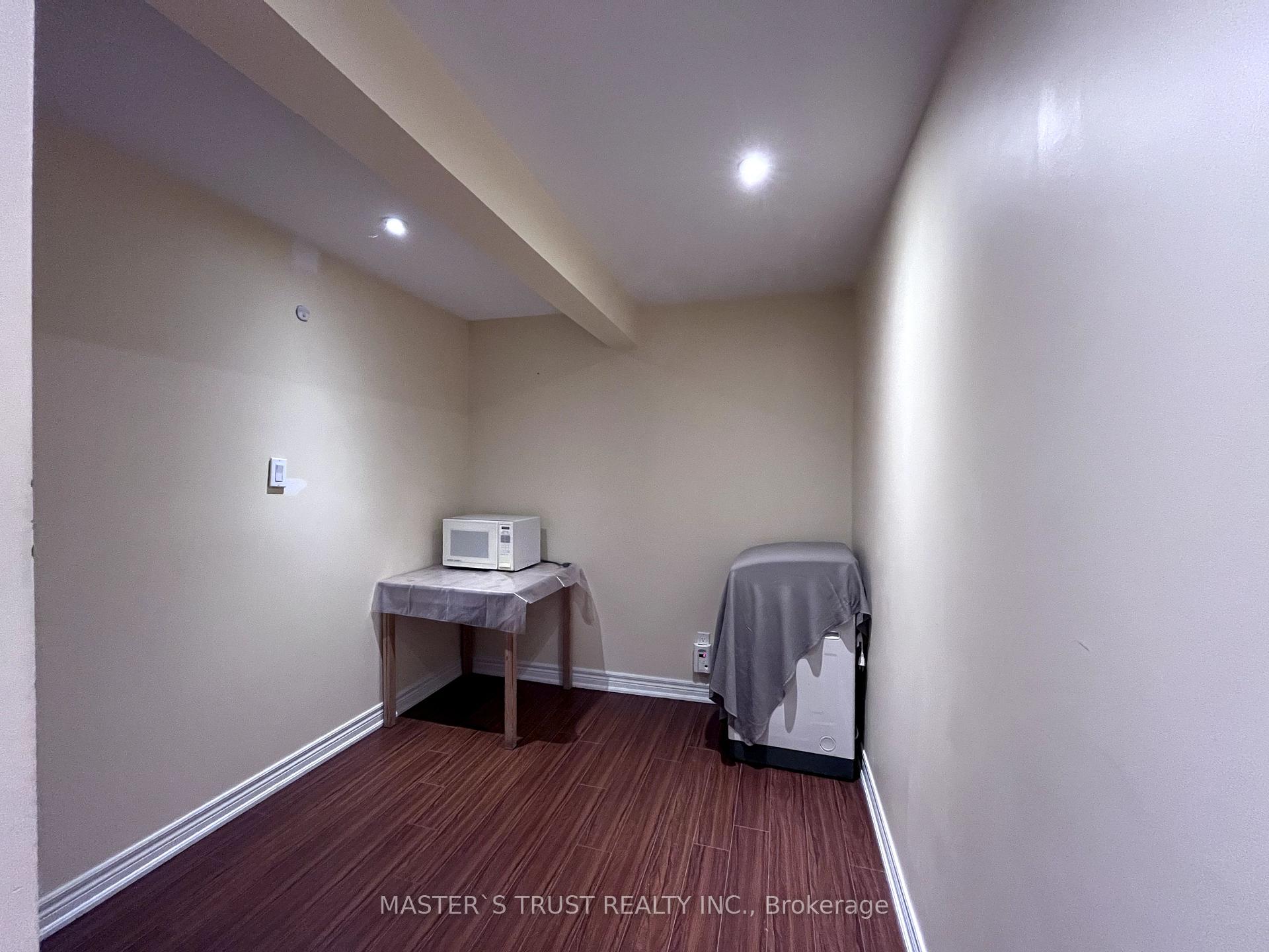 Photo 14 of 152 Swan Park Road, Markham, Greensborough — HOMEH