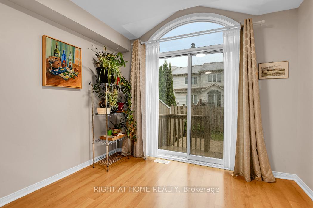 Photo 10 of 2219 Bois Vert Place, Ottawa, Avalon East — HOMEH