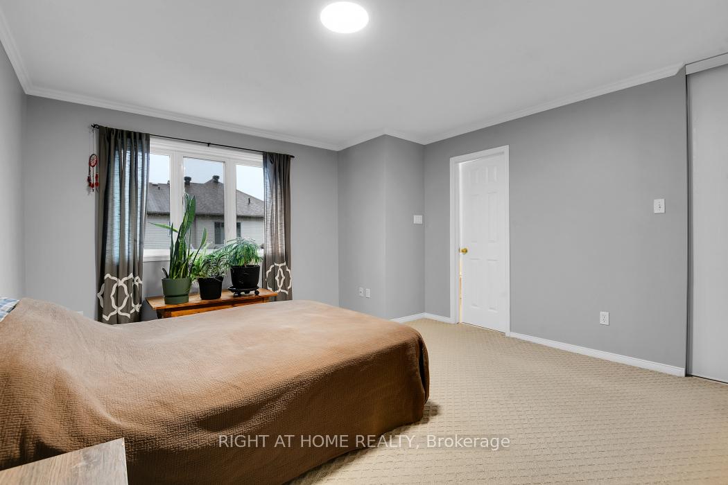 Photo 16 of 2219 Bois Vert Place, Ottawa, Avalon East — HOMEH