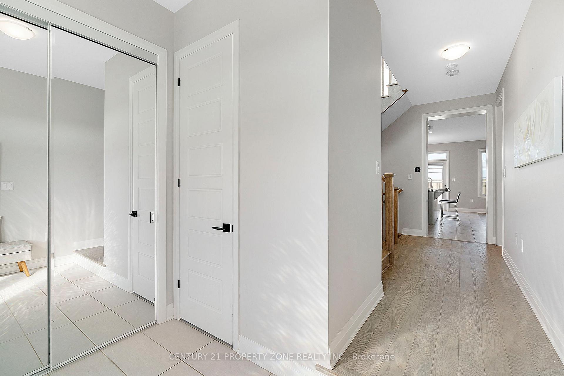 Photo 2 of 1701 Thames Circle, Milton, Bowes — HOMEH