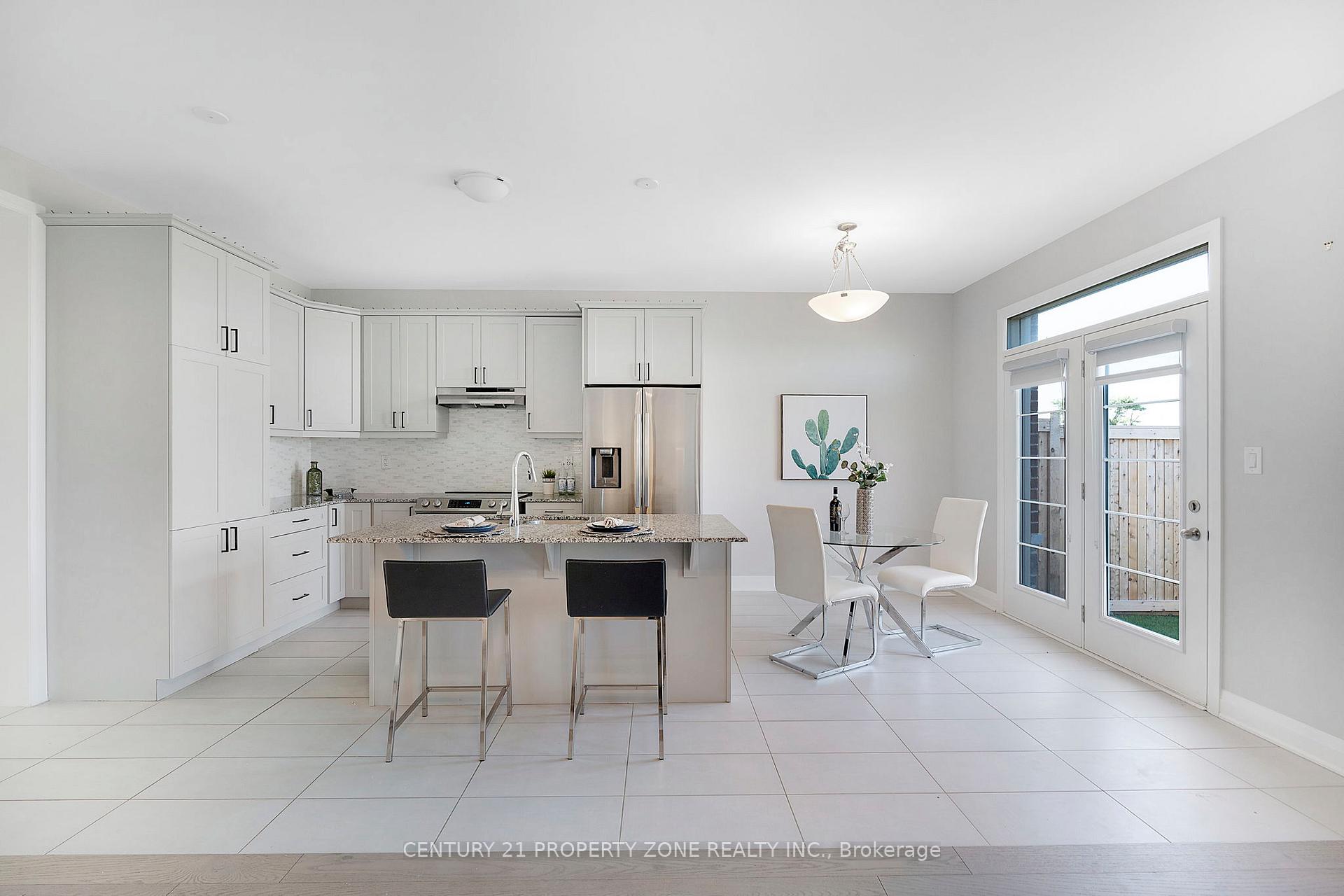 Photo 8 of 1701 Thames Circle, Milton, Bowes — HOMEH