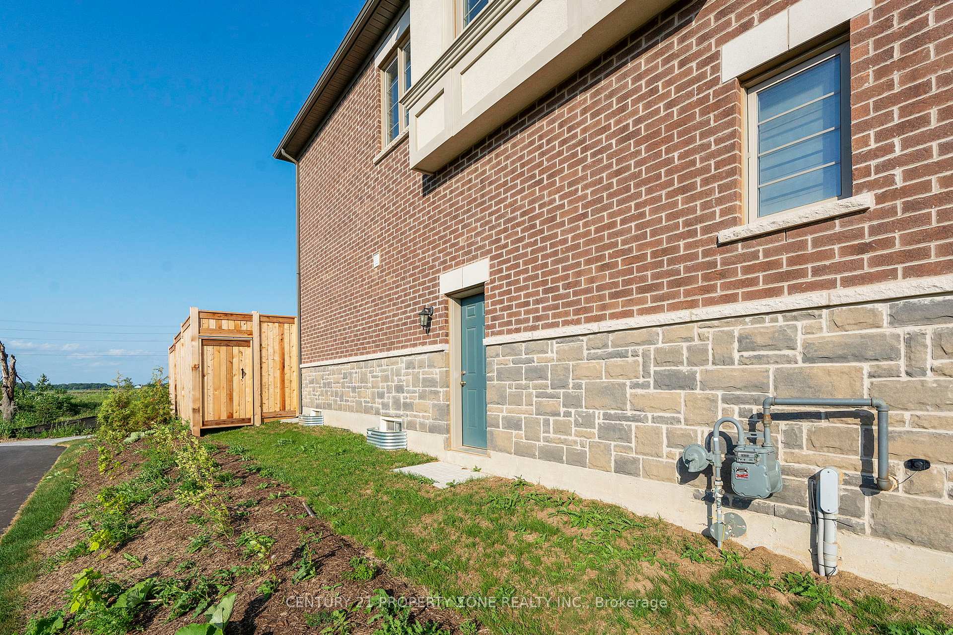 Photo 27 of 1701 Thames Circle, Milton, Bowes — HOMEH