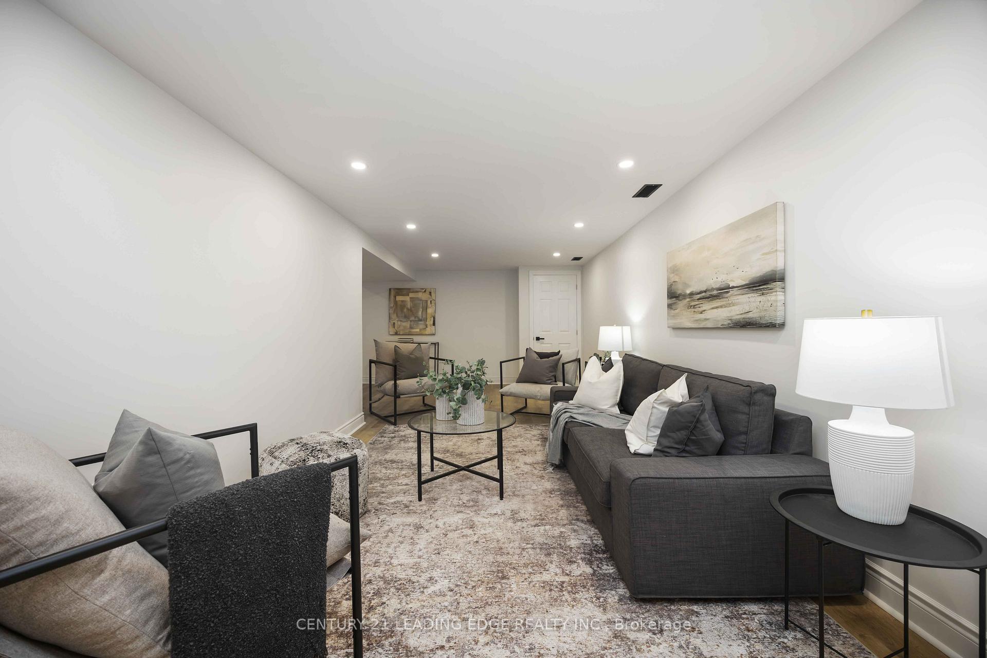 Photo 34 of 544 Lakeview Avenue, Oshawa, Lakeview — HOMEH