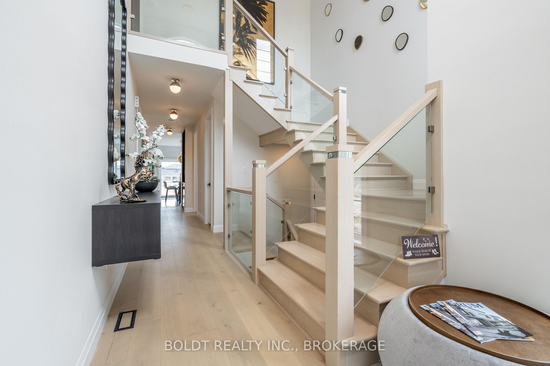 Photo 2 of 183 Walker Road, Pelham, Fonthill — HOMEH