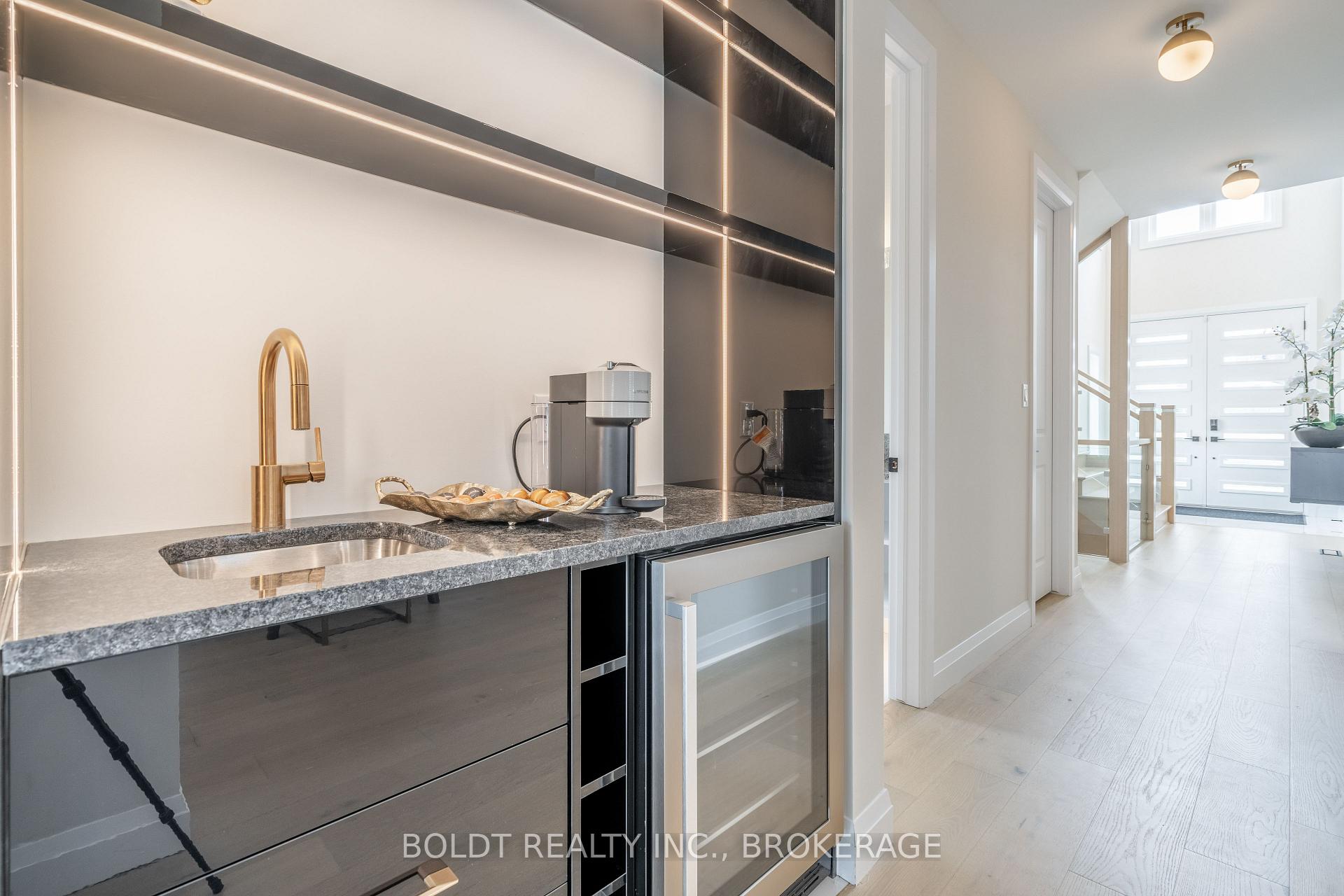 Photo 17 of 183 Walker Road, Pelham, Fonthill — HOMEH