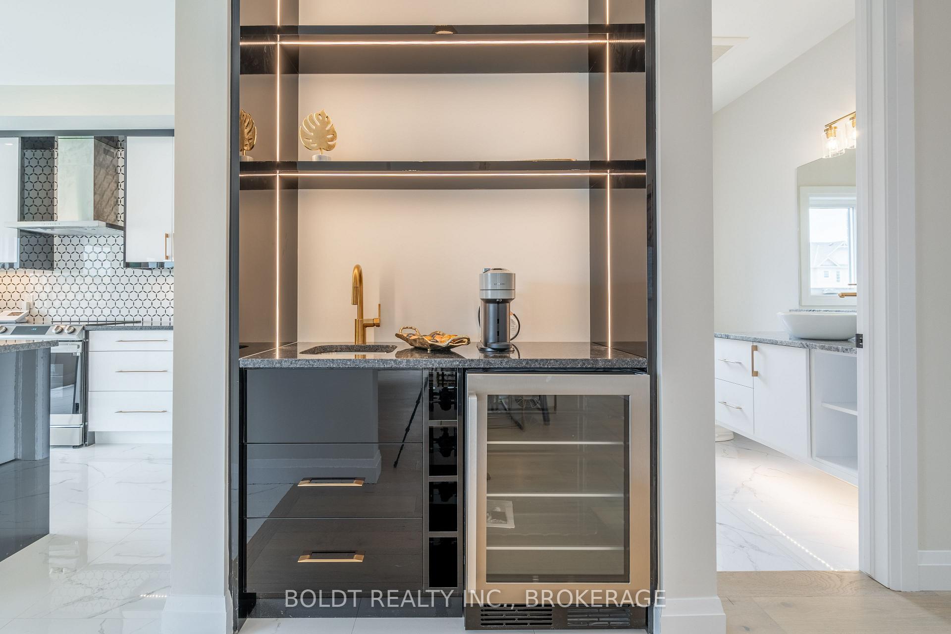 Photo 18 of 183 Walker Road, Pelham, Fonthill — HOMEH