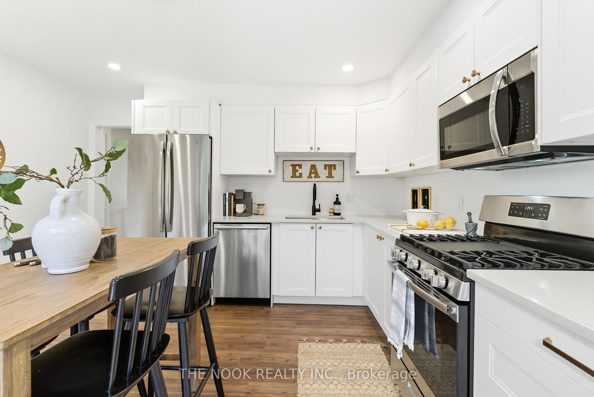 Photo 20 of 80 Marica Avenue, Oshawa, Centennial — HOMEH