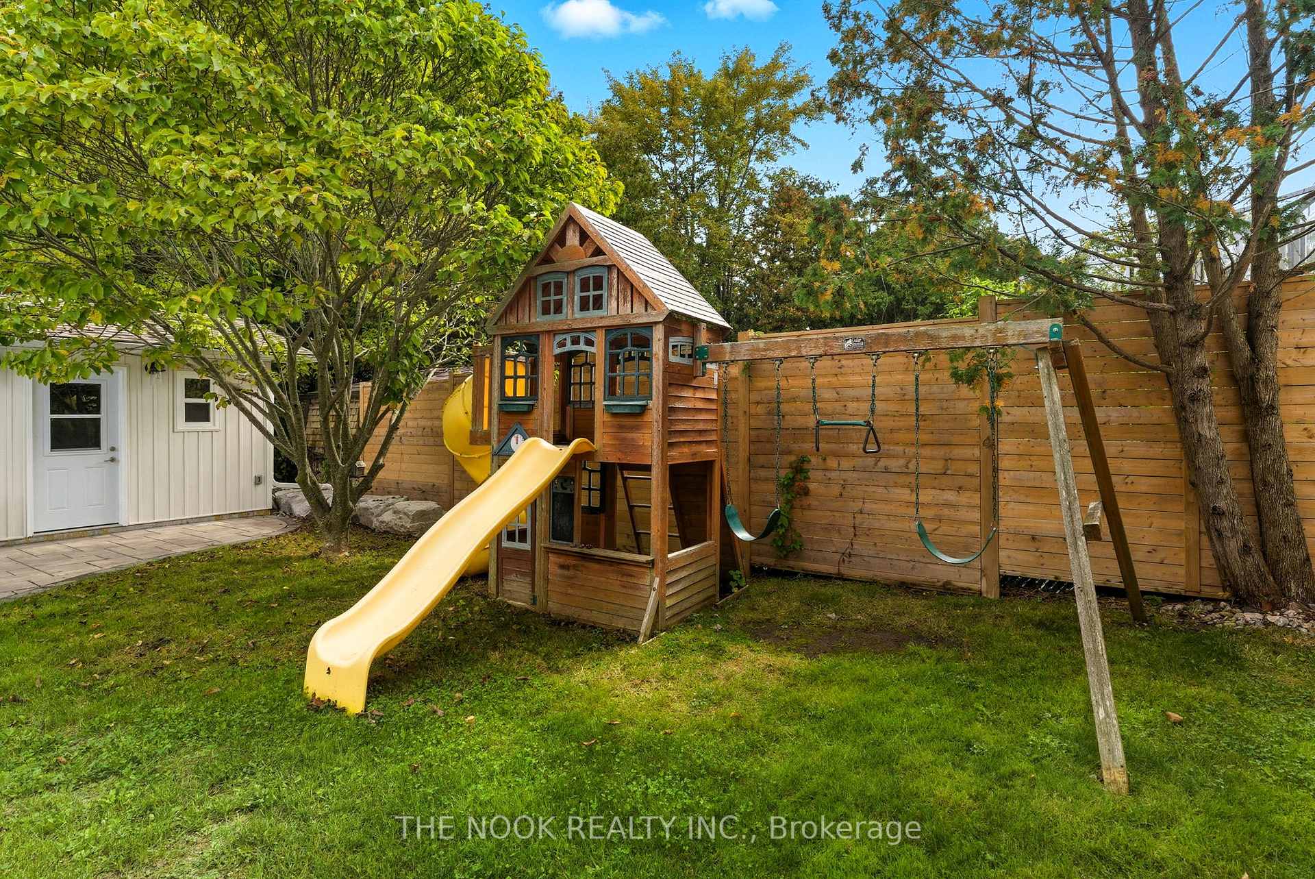 Photo 44 of 80 Marica Avenue, Oshawa, Centennial — HOMEH