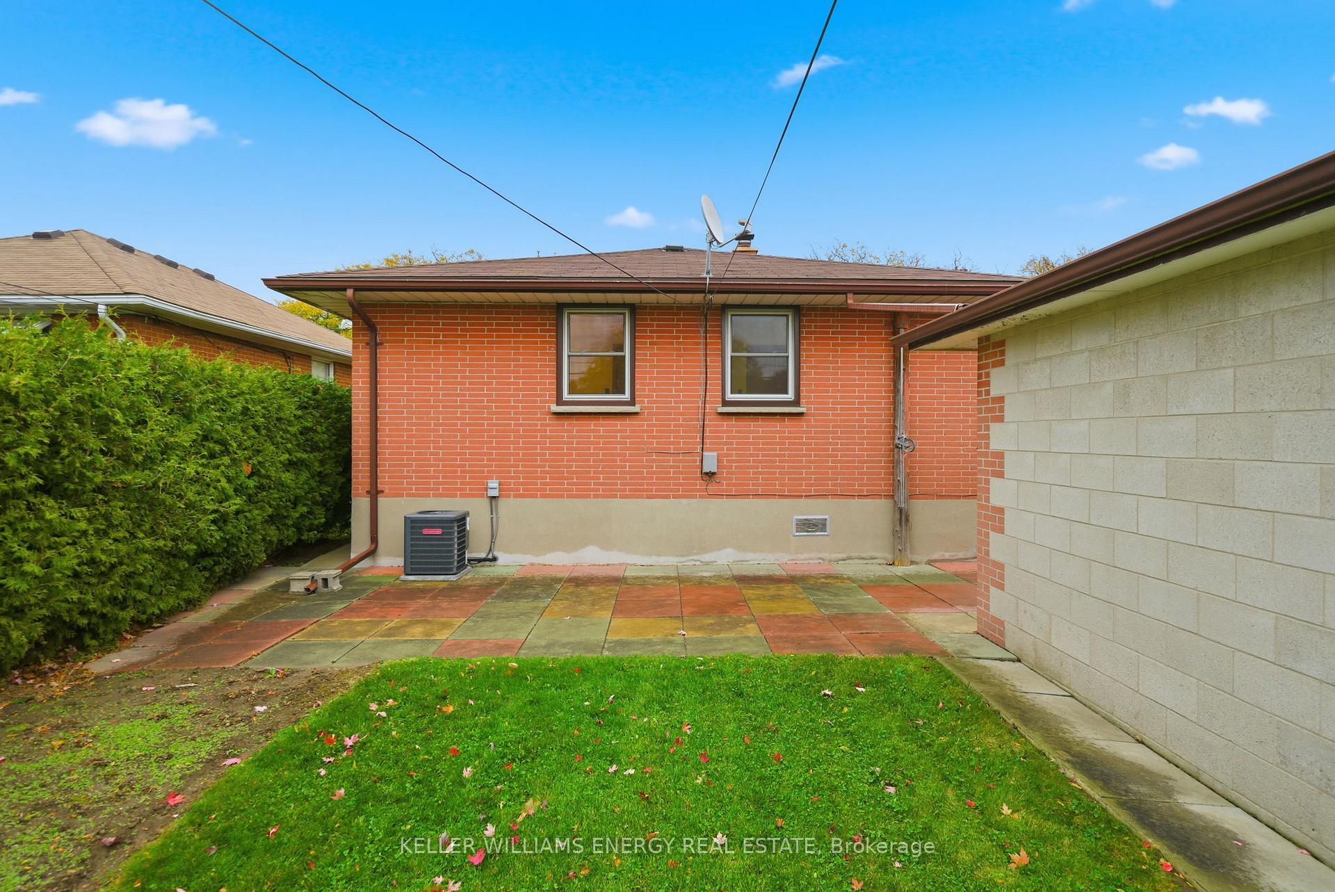 Photo 29 of 318 Guelph Street, Oshawa, Donevan — HOMEH