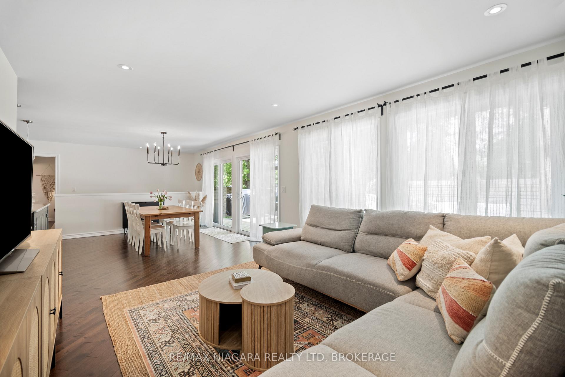 Photo 6 of 811 Foss Road, Pelham, Fenwick — HOMEH