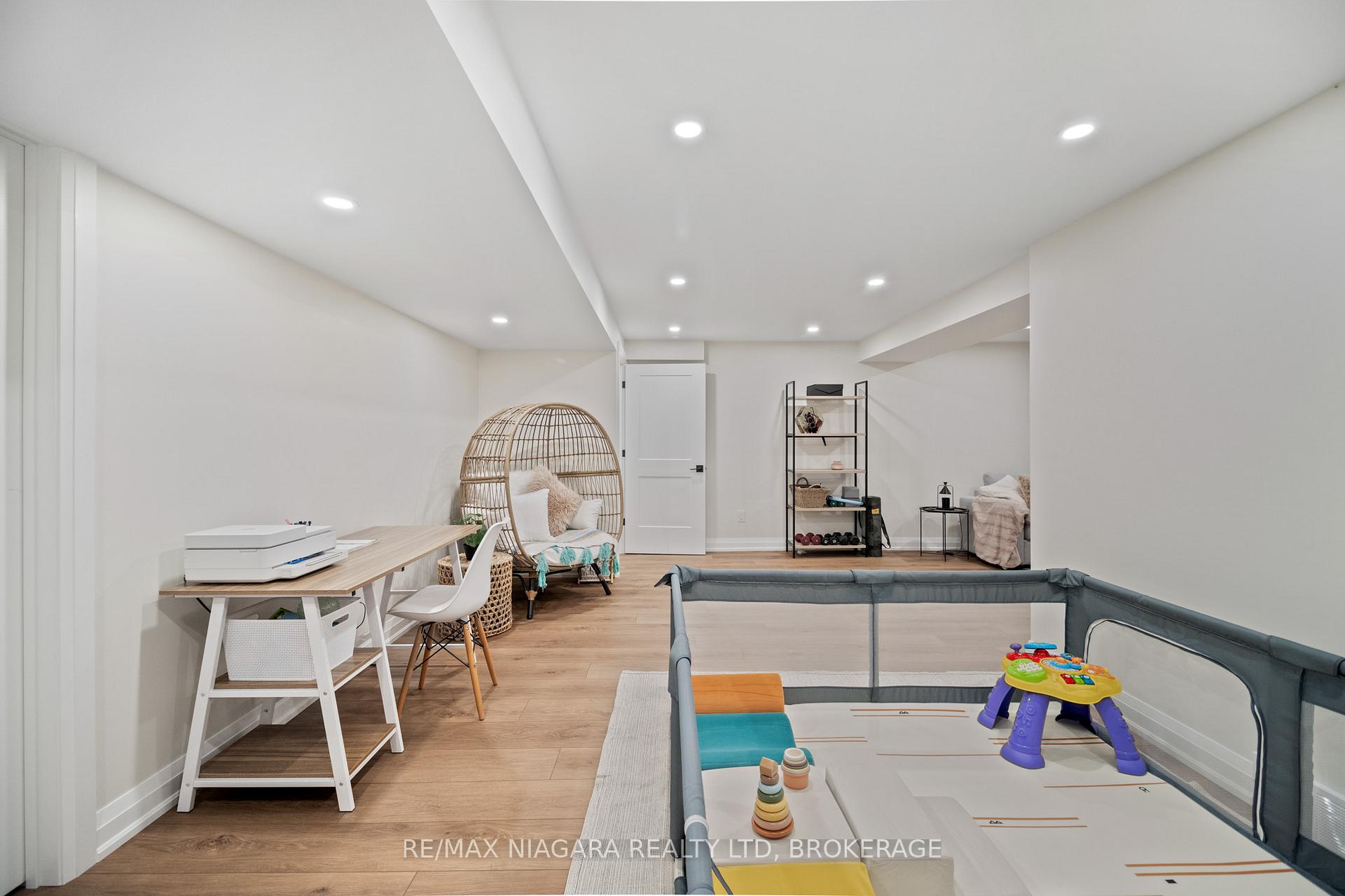 Photo 27 of 811 Foss Road, Pelham, Fenwick — HOMEH