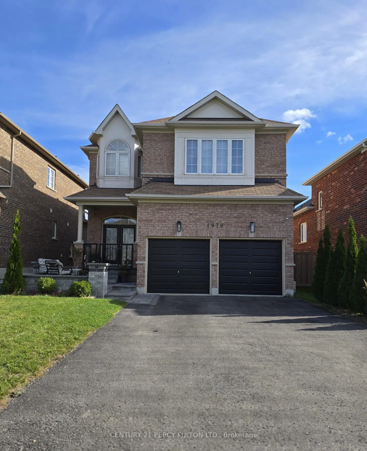 Front of 1979 Riverton Street