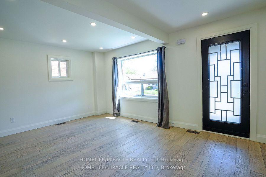 Photo 4 of 232 Burk Street, Oshawa, Vanier — HOMEH