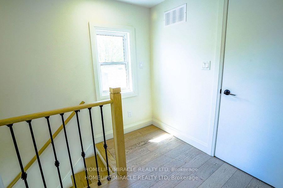 Photo 17 of 232 Burk Street, Oshawa, Vanier — HOMEH