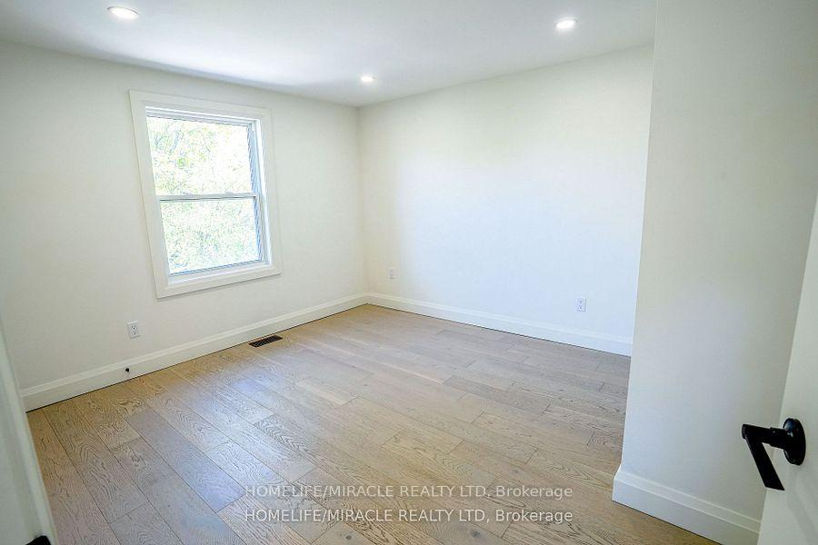 Photo 18 of 232 Burk Street, Oshawa, Vanier — HOMEH