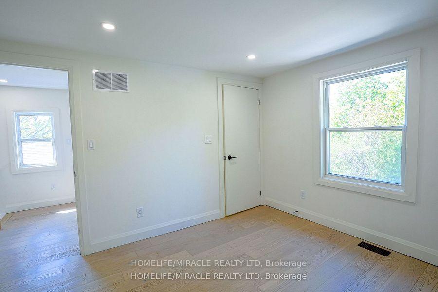 Photo 19 of 232 Burk Street, Oshawa, Vanier — HOMEH