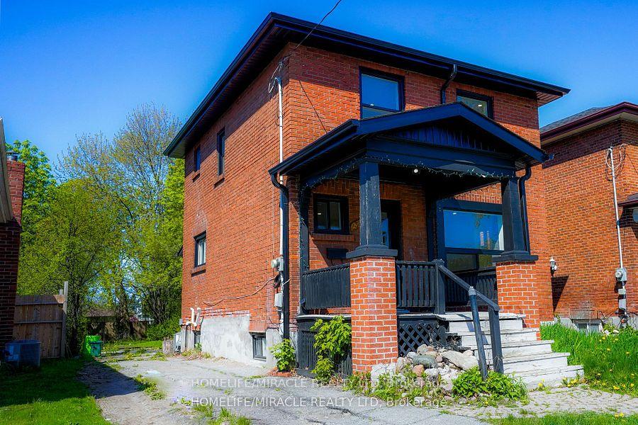 Photo 31 of 232 Burk Street, Oshawa, Vanier — HOMEH