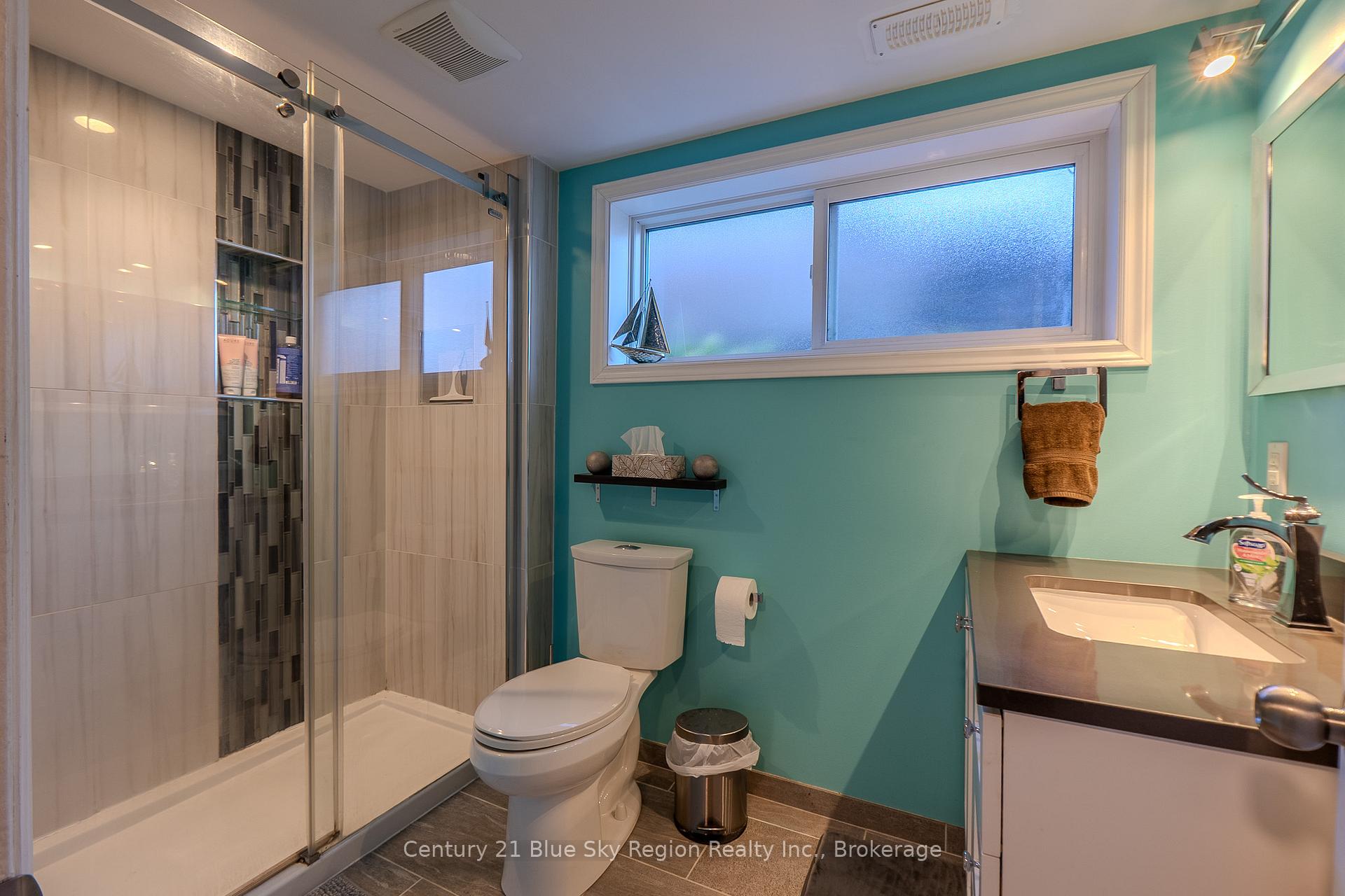 Photo 33 of 859 Tackaberry Drive, North Bay, West End — HOMEH