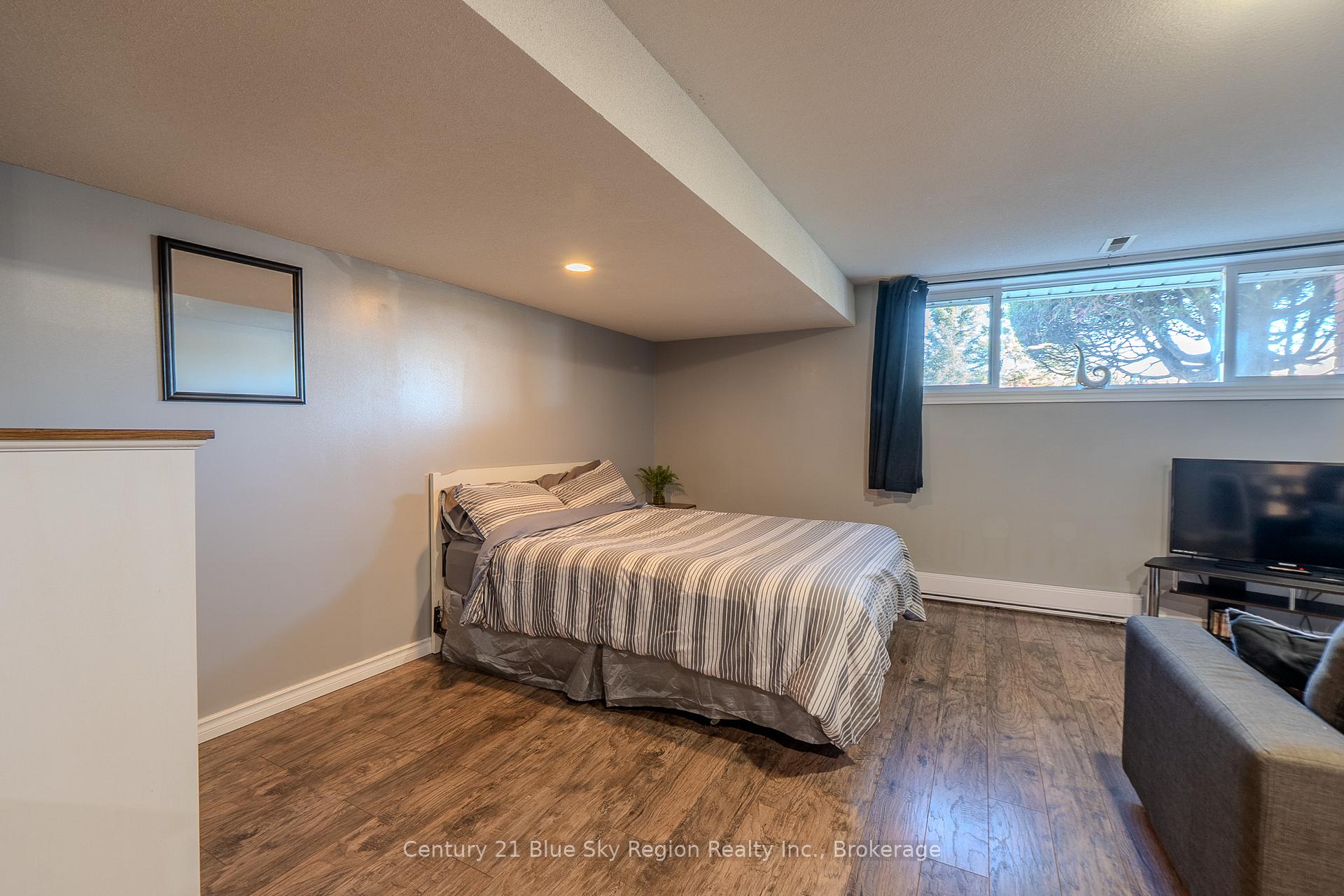 Photo 35 of 859 Tackaberry Drive, North Bay, West End — HOMEH
