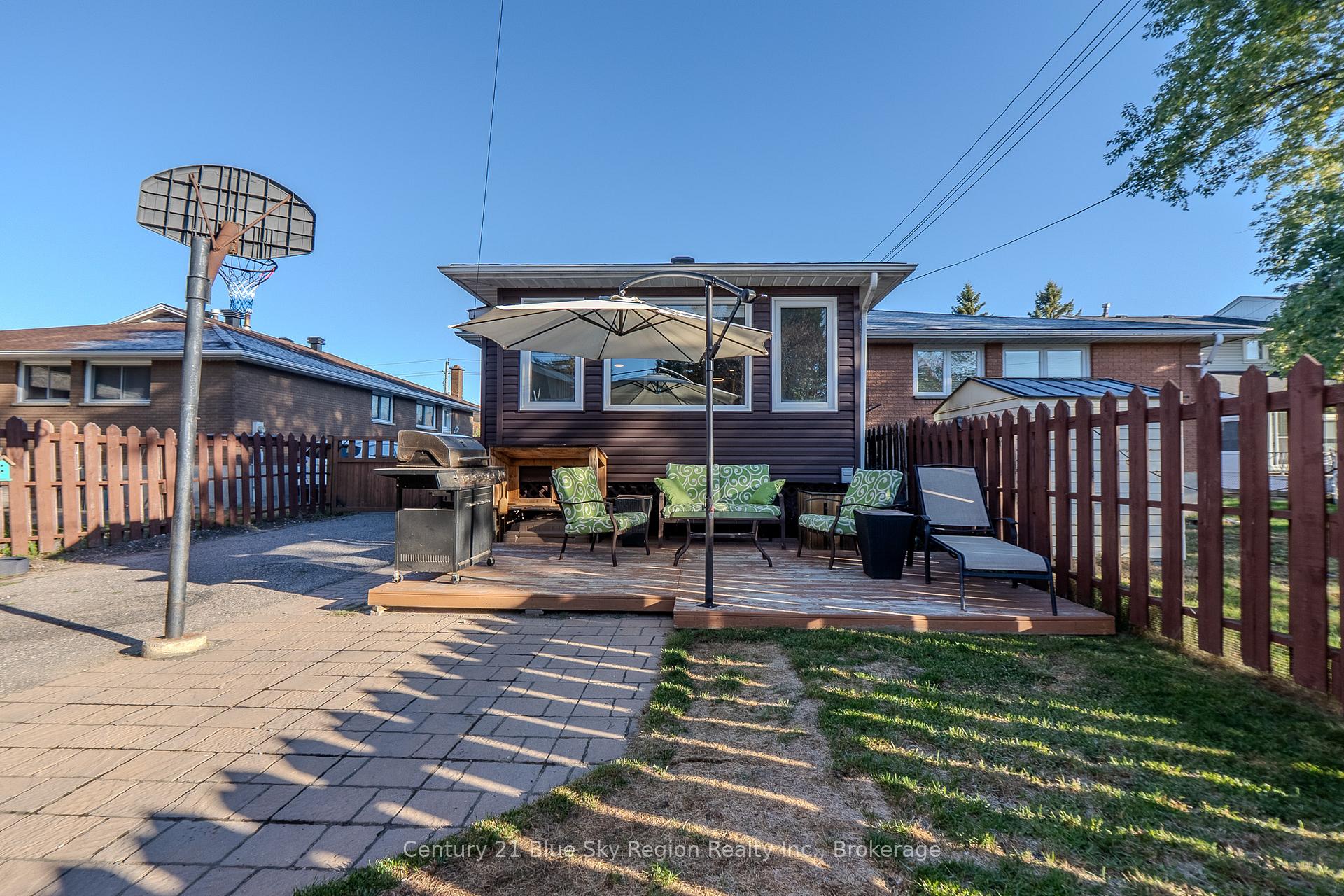 Photo 42 of 859 Tackaberry Drive, North Bay, West End — HOMEH