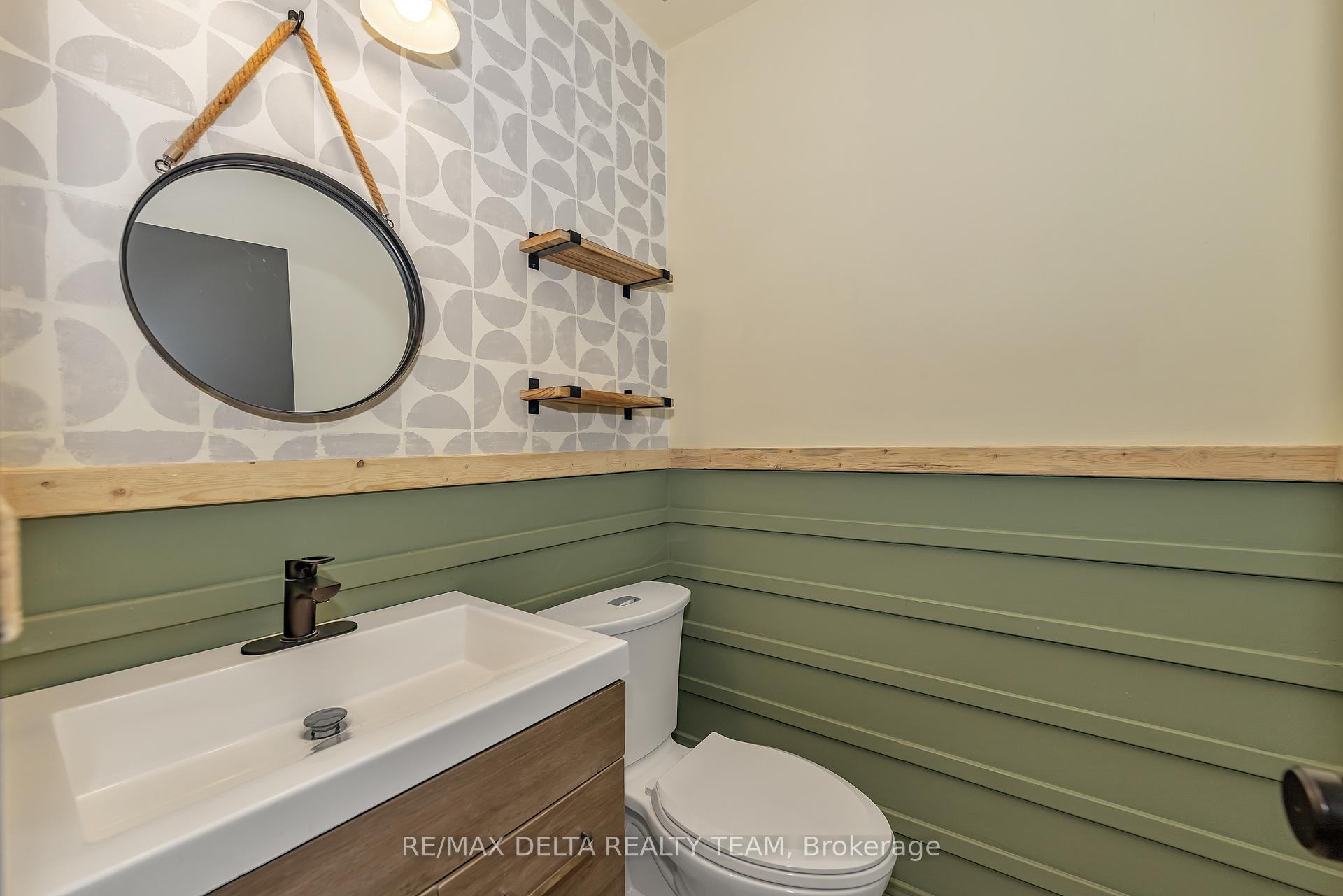 Photo 11 of 1423 Caravel Crescent, Ottawa, Bilberry Creek/Queenswood Heights — HOMEH