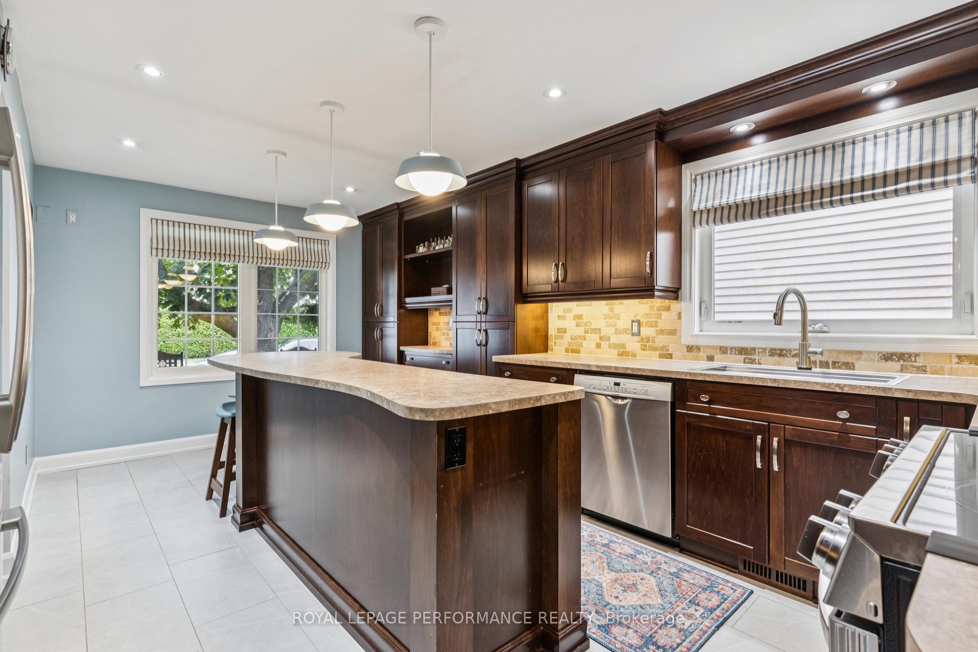 Photo 14 of 688 Thicket Way, Ottawa, Fallingbrook/Gardenway South — HOMEH