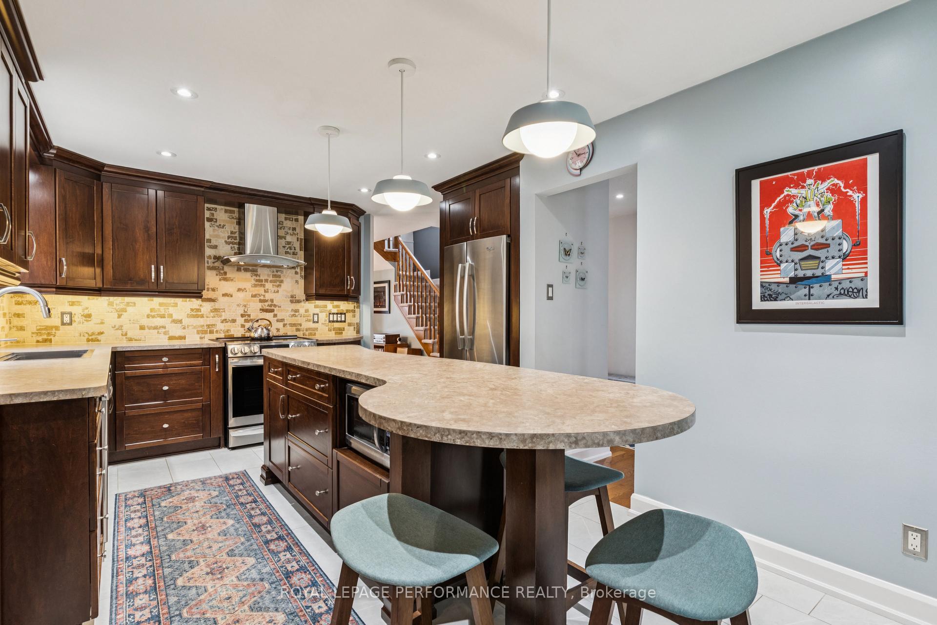 Photo 16 of 688 Thicket Way, Ottawa, Fallingbrook/Gardenway South — HOMEH
