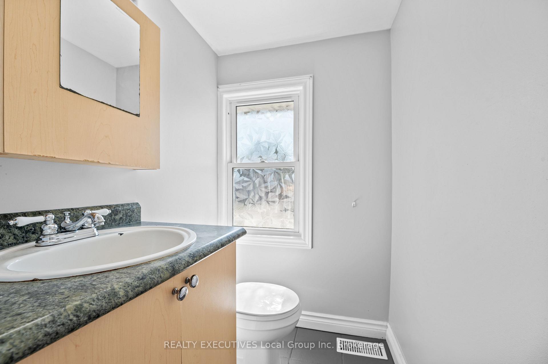 Photo 24 of 678 Dane Avenue, North Bay, Widdifield — HOMEH