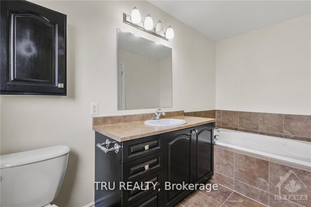 Photo 19 of 700 Whaley Ridge, Ottawa, Avalon East — HOMEH