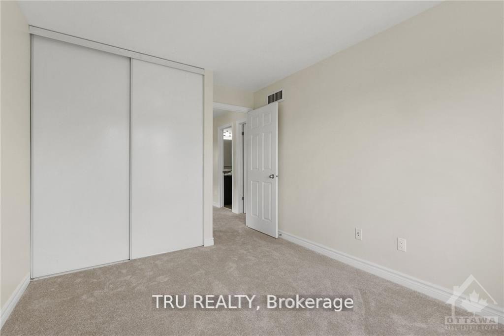 Photo 21 of 700 Whaley Ridge, Ottawa, Avalon East — HOMEH