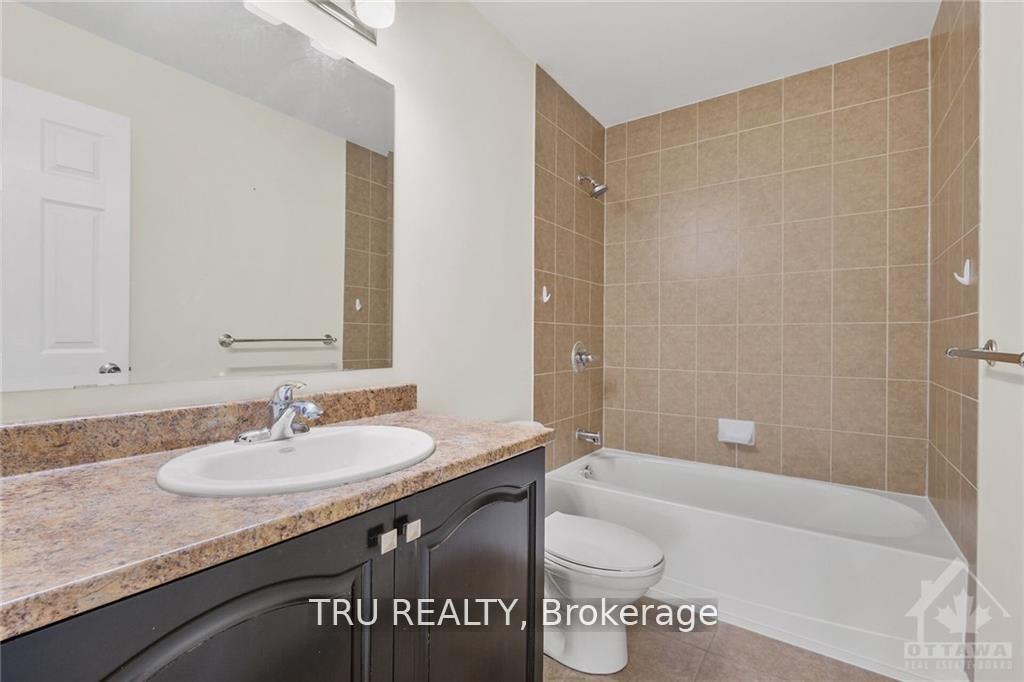 Photo 24 of 700 Whaley Ridge, Ottawa, Avalon East — HOMEH