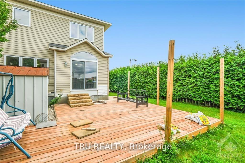 Photo 28 of 700 Whaley Ridge, Ottawa, Avalon East — HOMEH