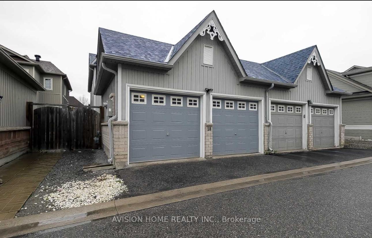 Photo 3 of 18 Evaridge Drive, Markham, Cornell — HOMEH