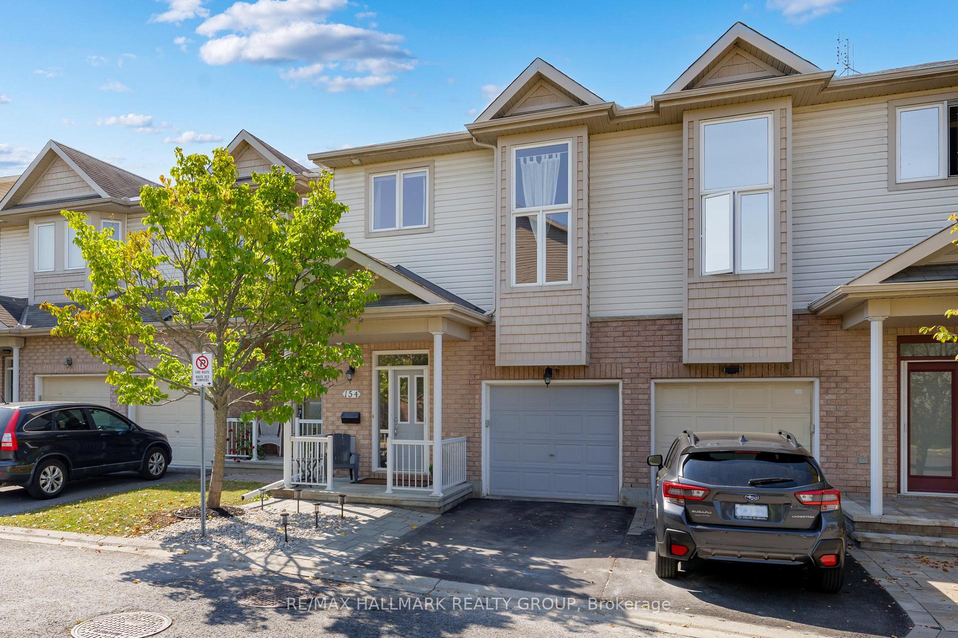 Photo 1 of 154 Parkrose Private, Ottawa, Chatelaine Village — HOMEH
