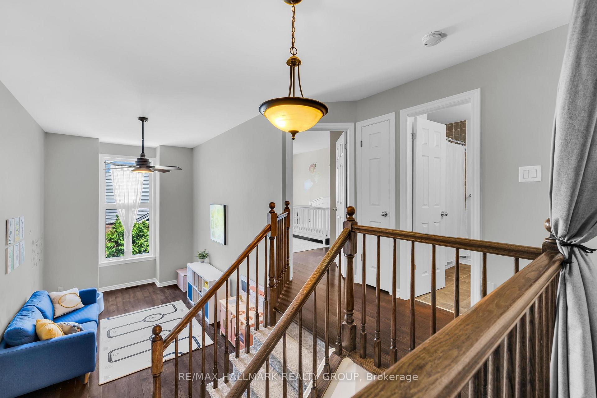 Photo 18 of 154 Parkrose Private, Ottawa, Chatelaine Village — HOMEH