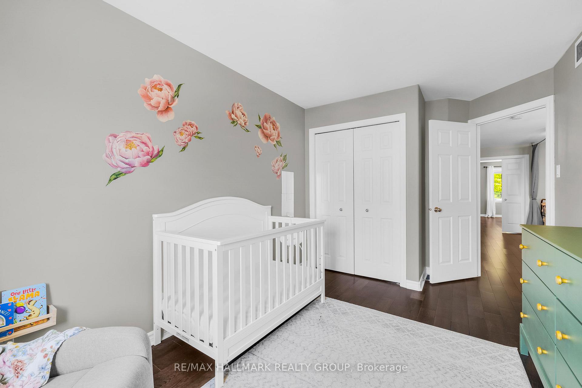 Photo 24 of 154 Parkrose Private, Ottawa, Chatelaine Village — HOMEH