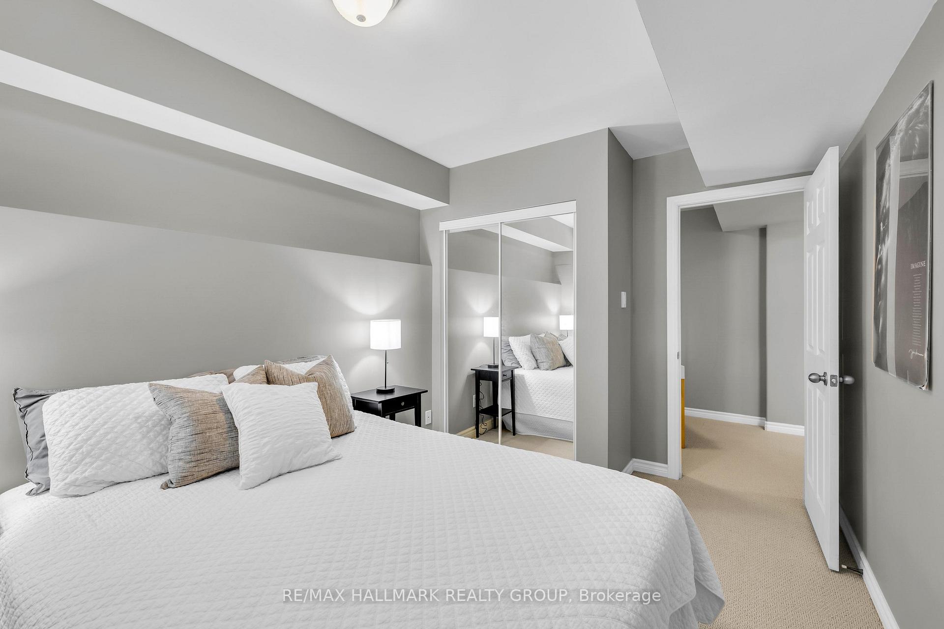 Photo 31 of 154 Parkrose Private, Ottawa, Chatelaine Village — HOMEH