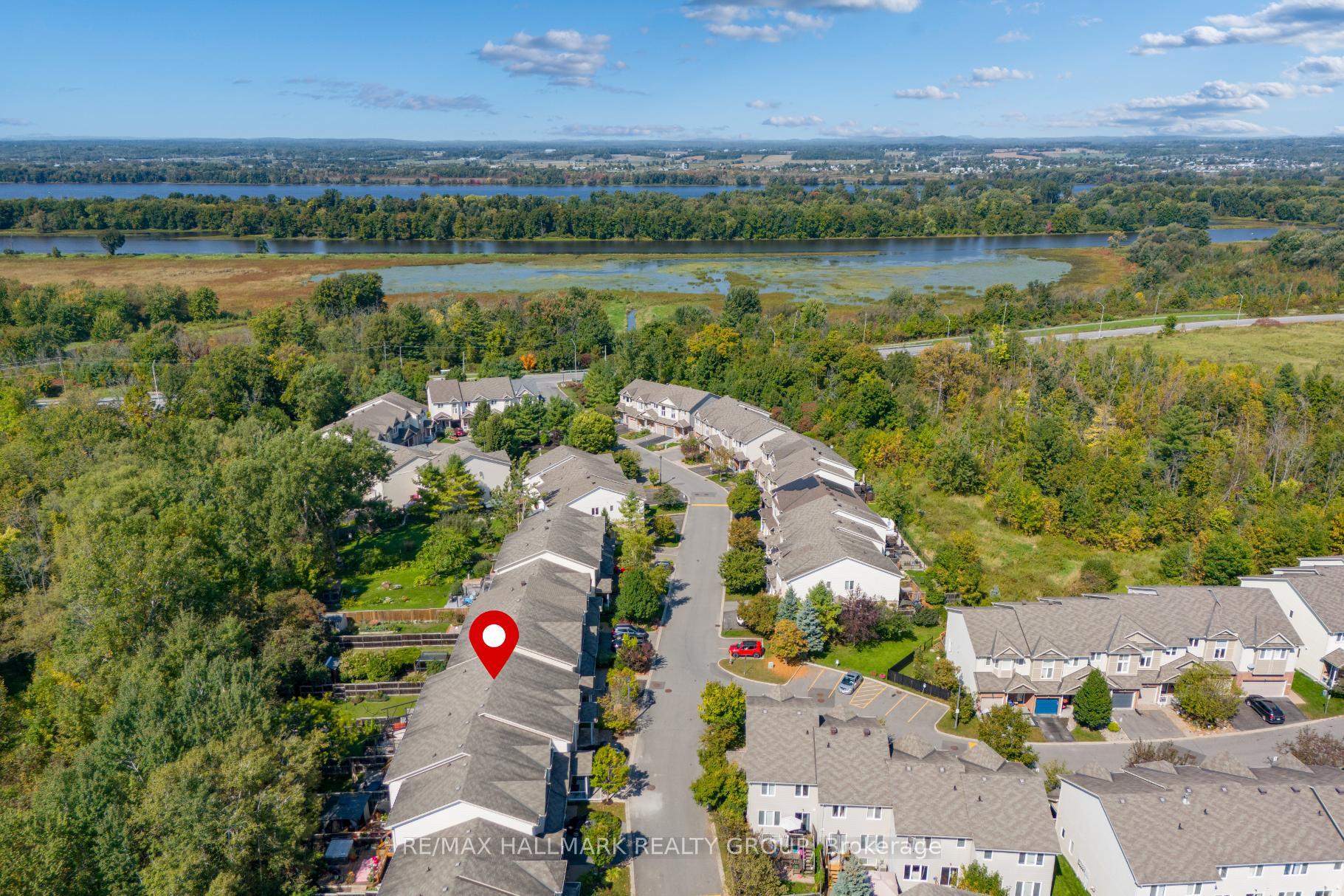 Photo 37 of 154 Parkrose Private, Ottawa, Chatelaine Village — HOMEH