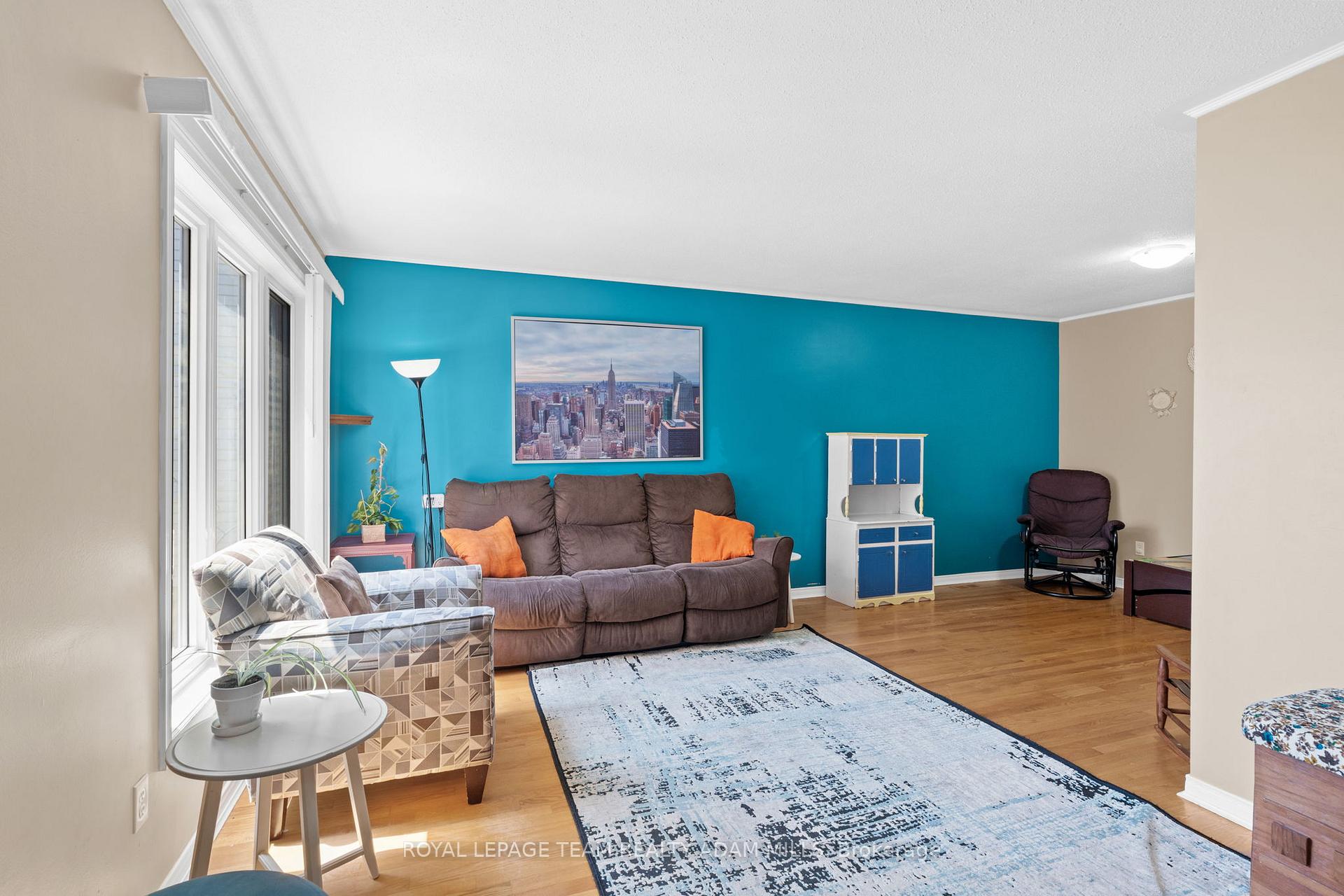 Photo 7 of 607 Tourelle Drive, Ottawa, Fallingbrook/Gardenway South — HOMEH