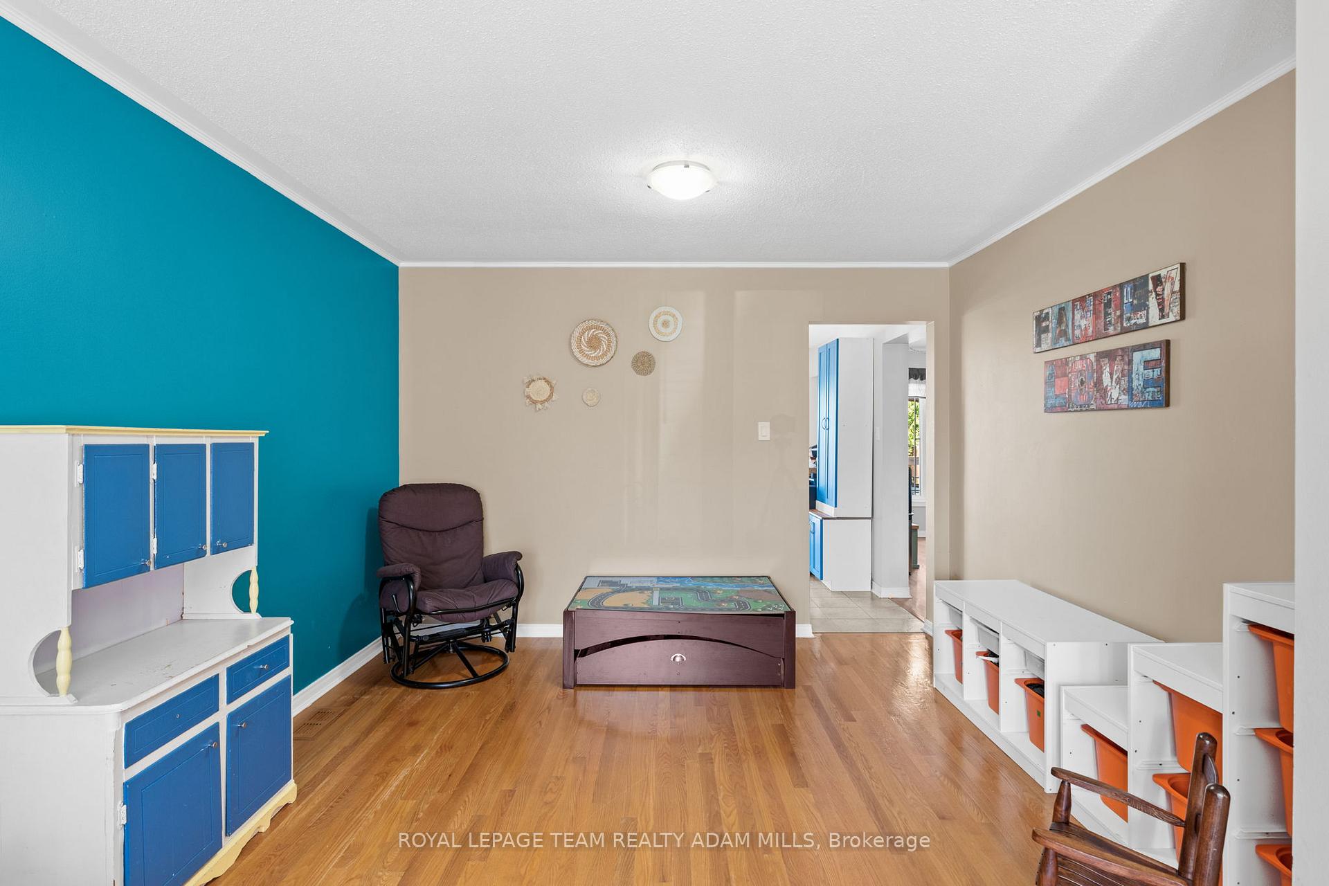 Photo 9 of 607 Tourelle Drive, Ottawa, Fallingbrook/Gardenway South — HOMEH
