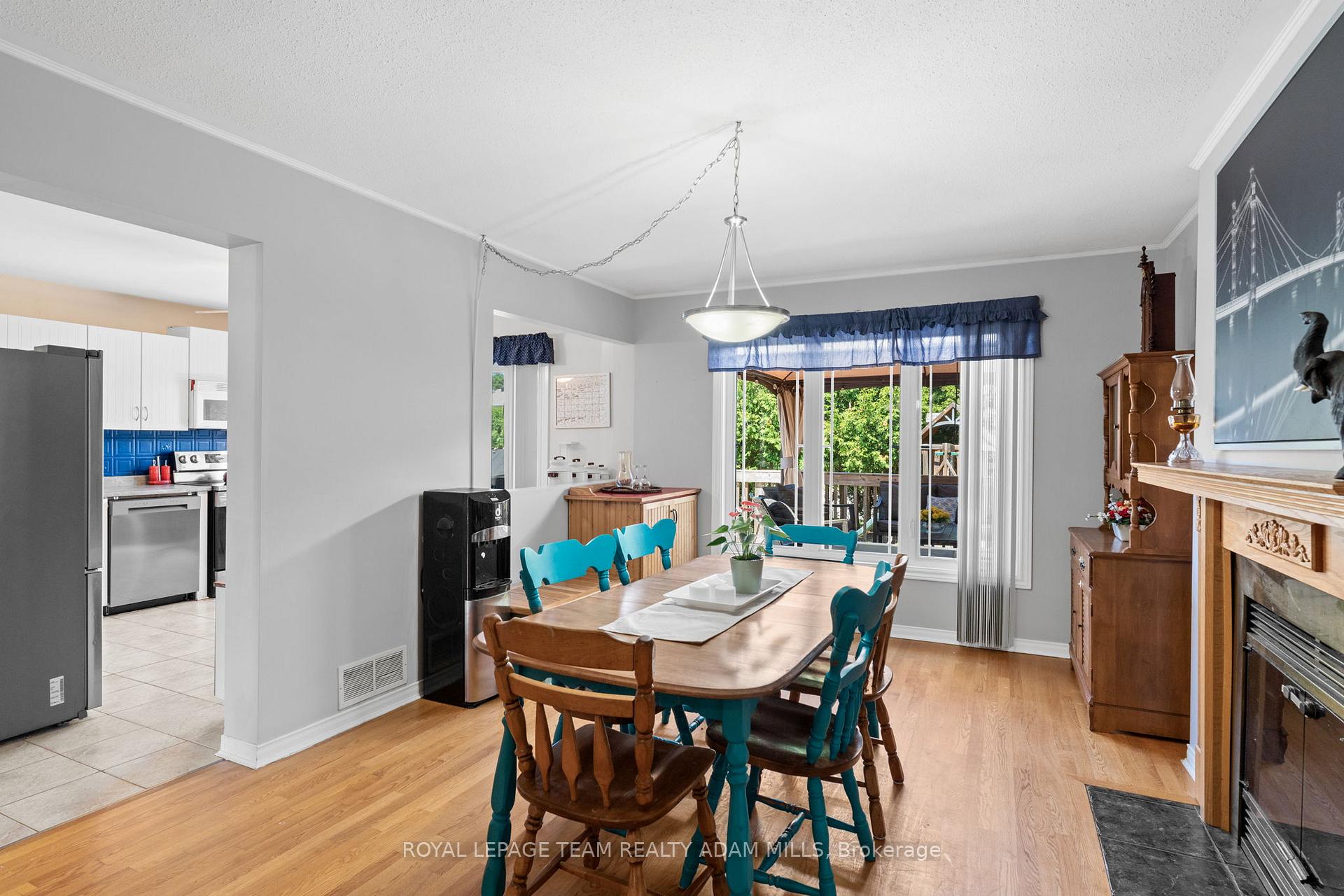 Photo 16 of 607 Tourelle Drive, Ottawa, Fallingbrook/Gardenway South — HOMEH