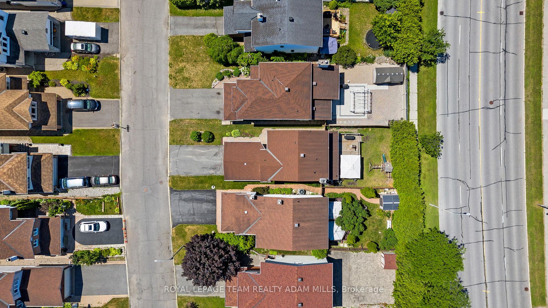 Photo 39 of 607 Tourelle Drive, Ottawa, Fallingbrook/Gardenway South — HOMEH